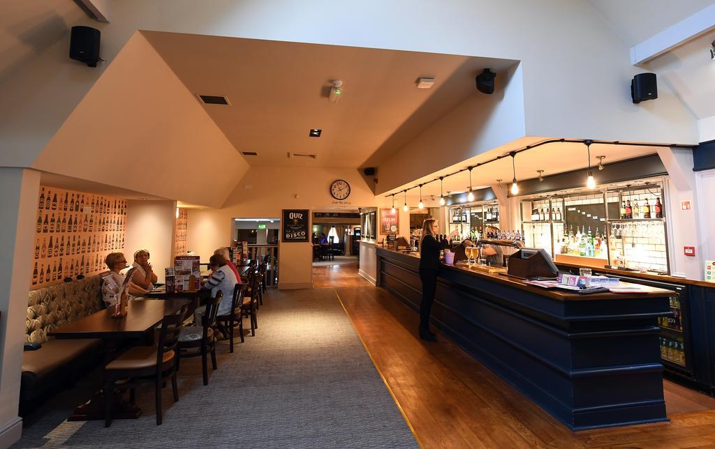 Olde House, Chesterfield By Marston'S Inns Екстериор снимка